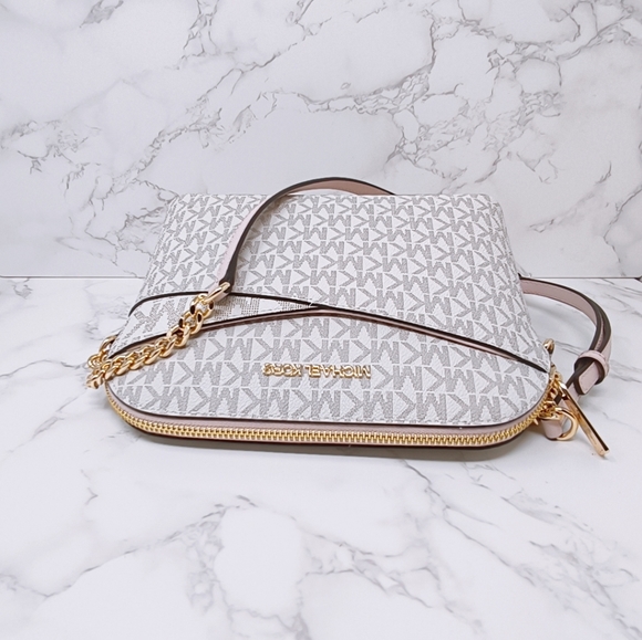 michael kors dome crossbody - Picture 5 of 7